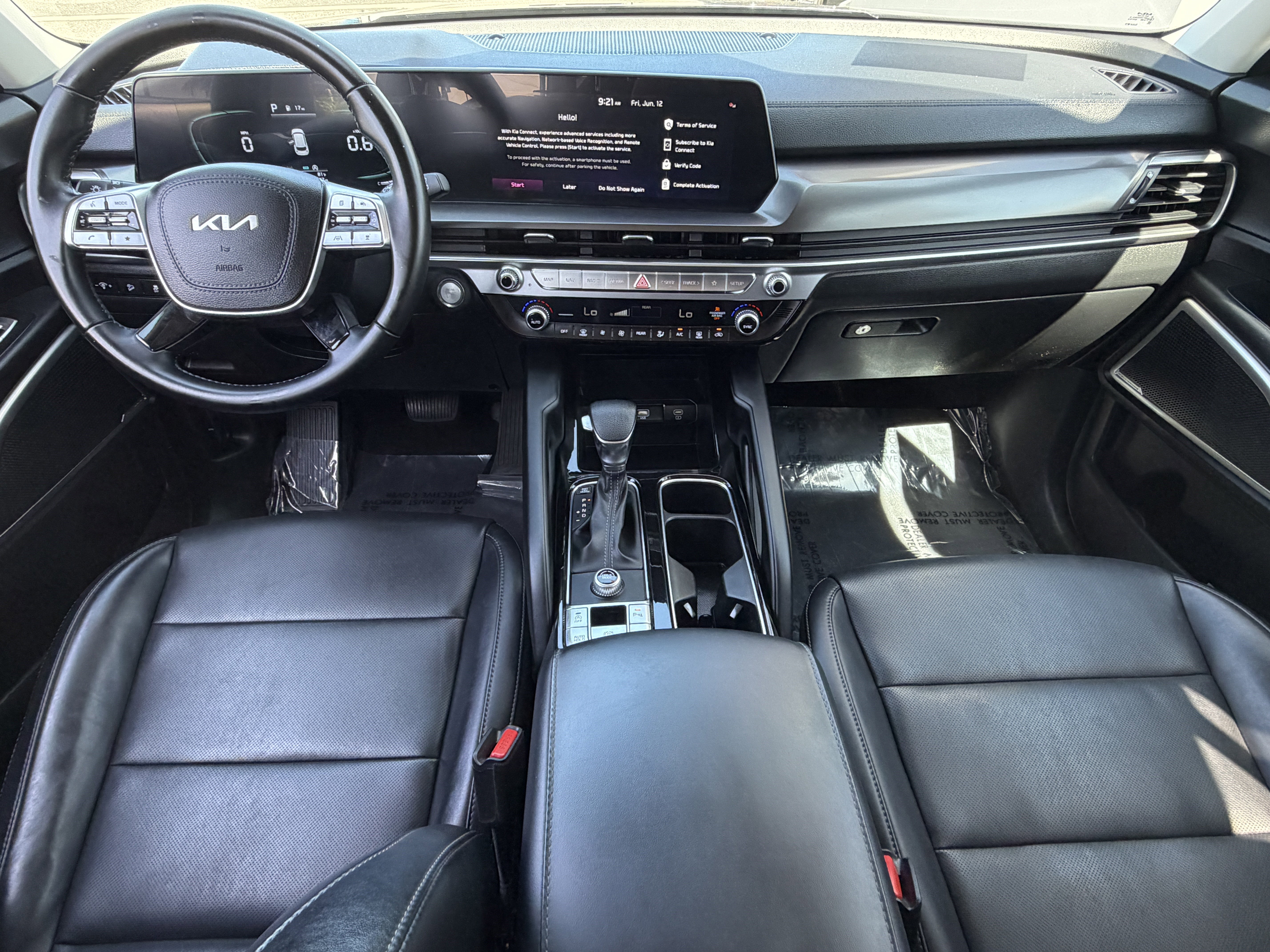 Certified Used 2024 Gravity Gray Kia LX image 25