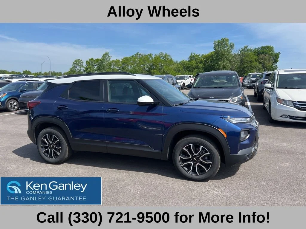 Used 2022 Blue Chevrolet ACTIV image 4