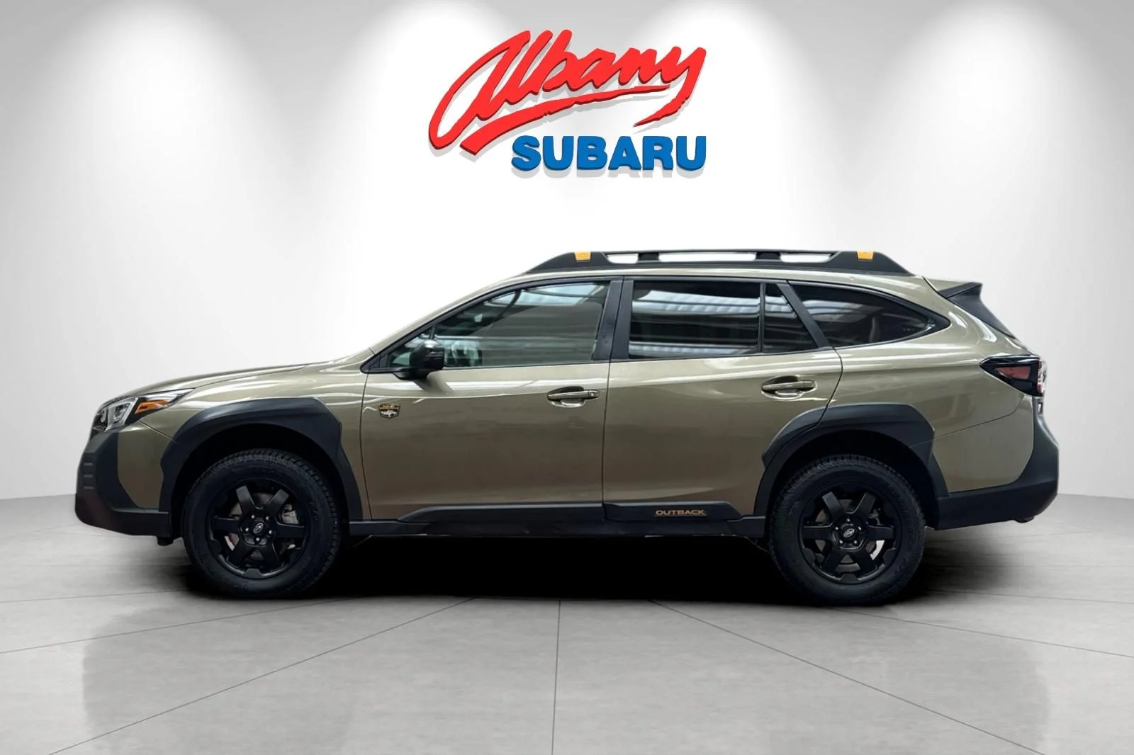 Used 2022 Brown Subaru Wilderness image 8