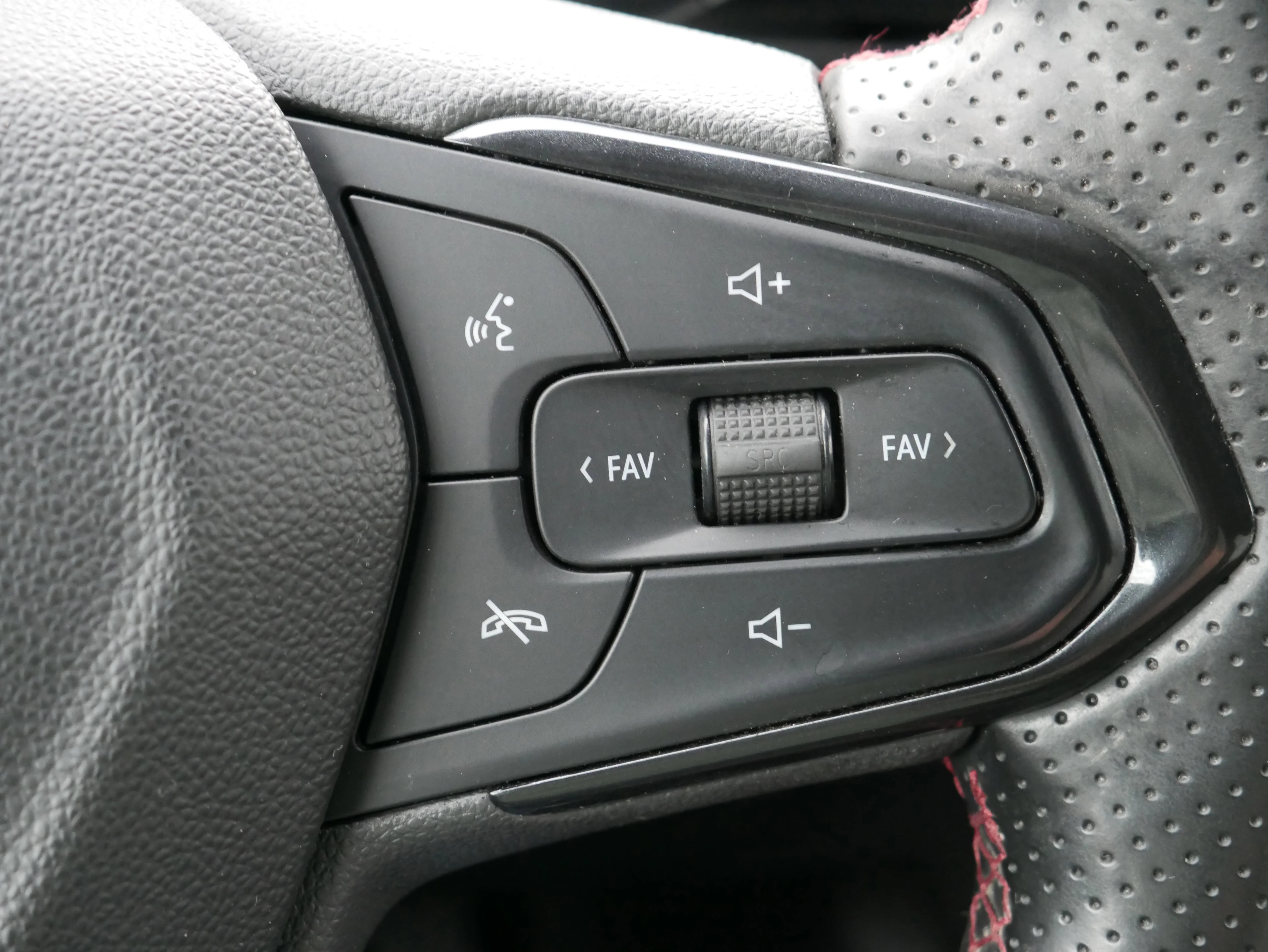 Certified Used 2024 Crimson Metallic Chevrolet 1RS image 23