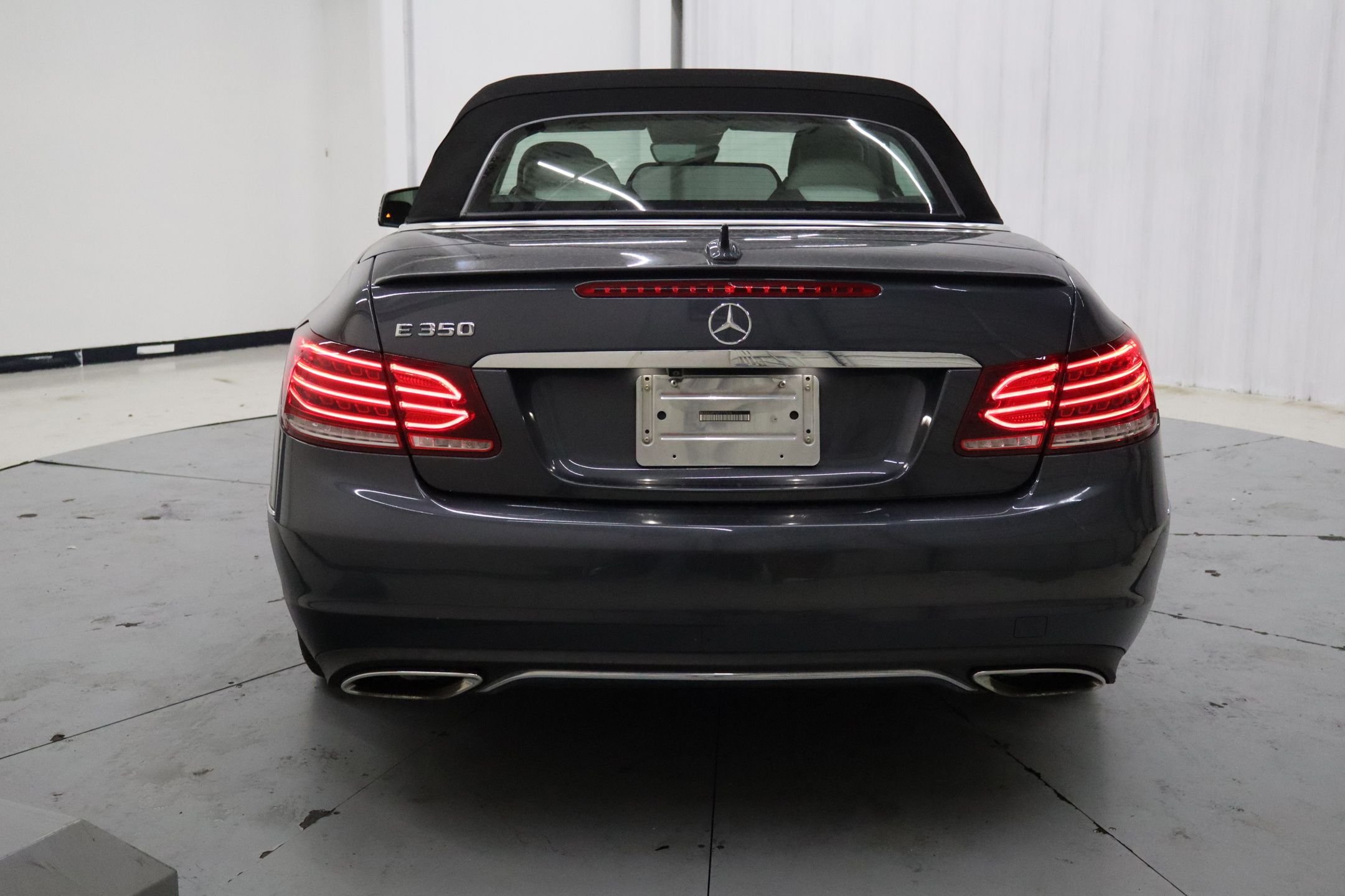 2014 Mercedes Benz E 350 photo 4