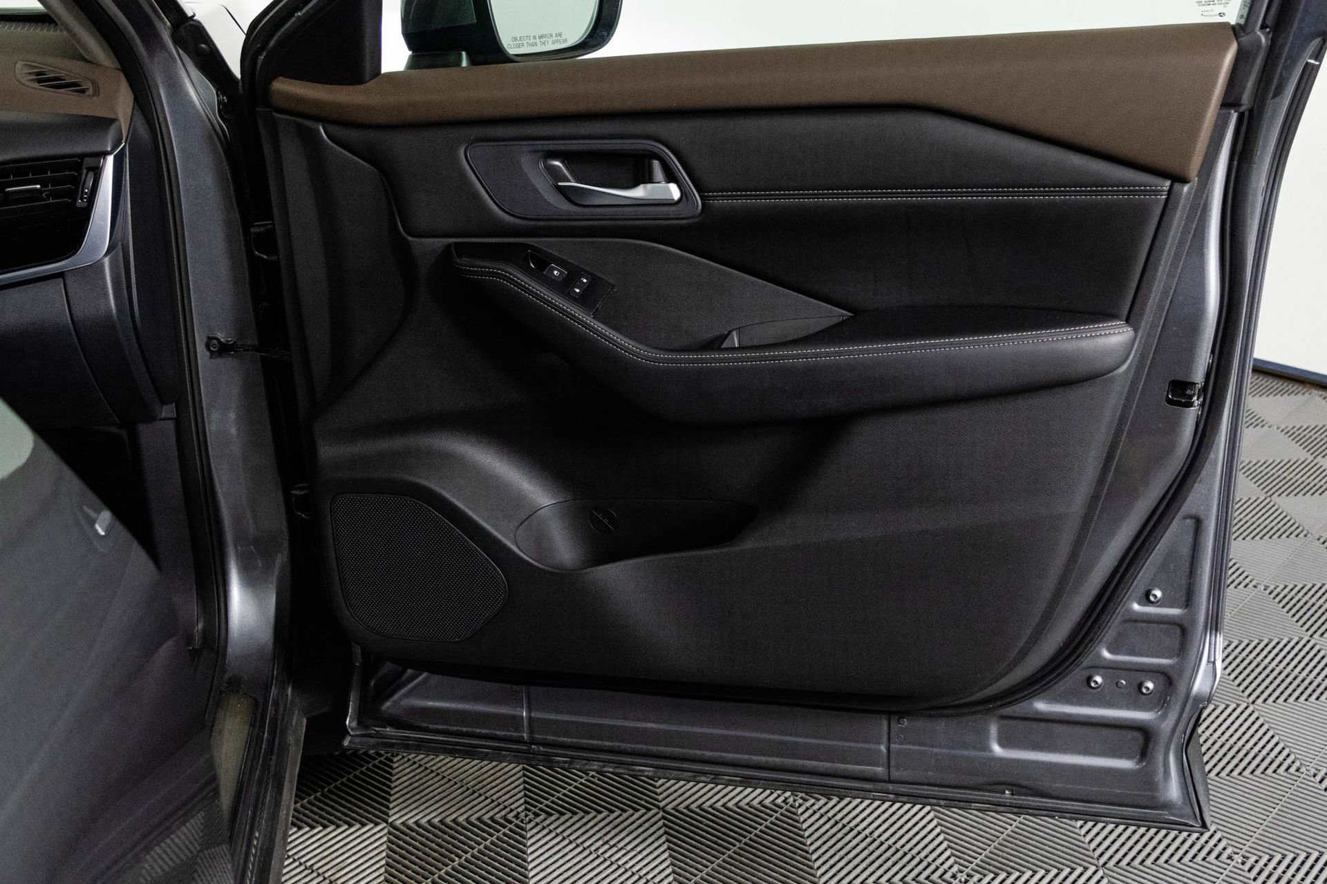 2023 NISSAN ROGUE - Image 42