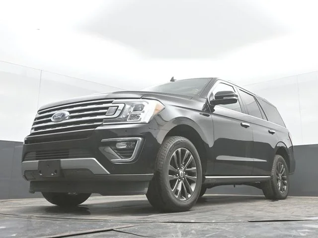 Used 2020 Black Ford Limited image 28