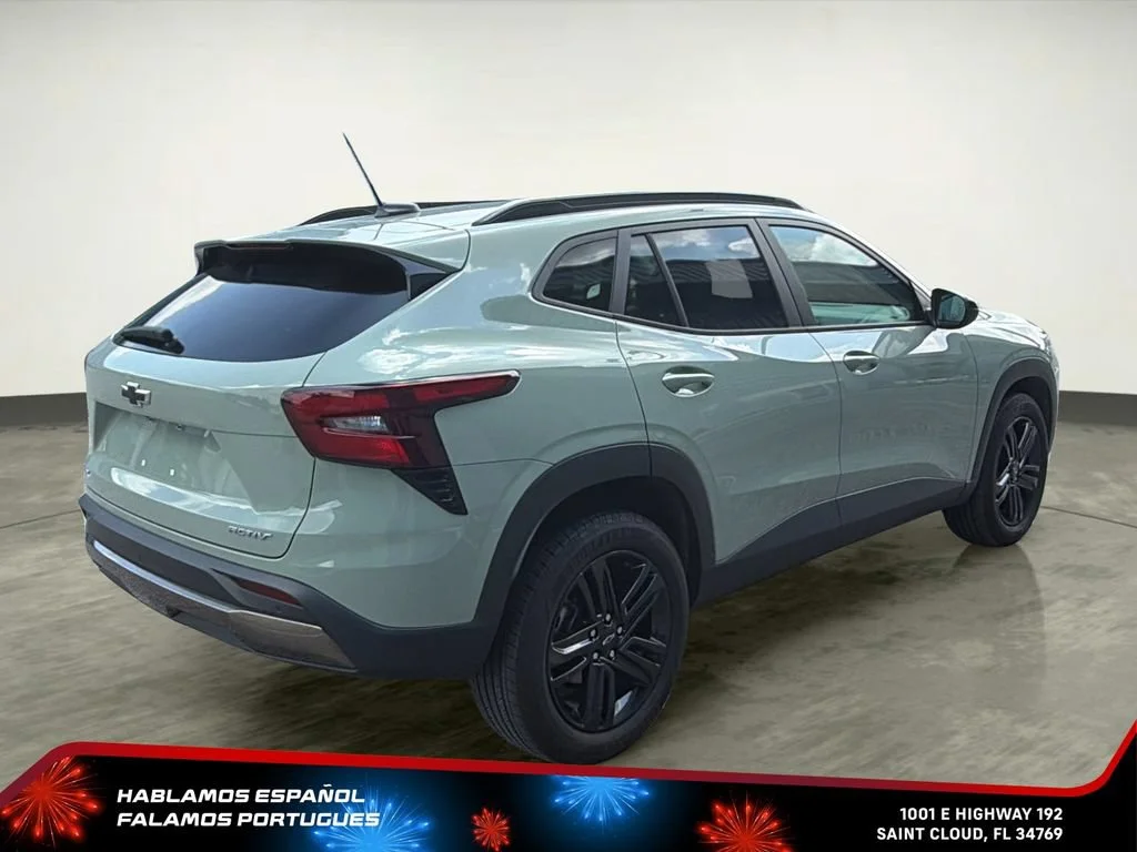 Used 2025 Cacti Green Chevrolet ACTIV image 6