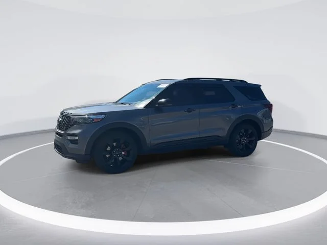 Used 2023 Gray Ford ST image 3