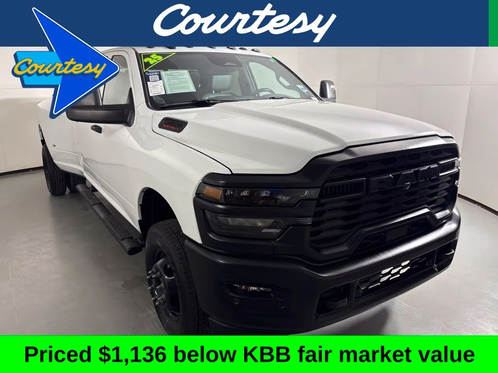 Used 2025 White Ram Tradesman image 1