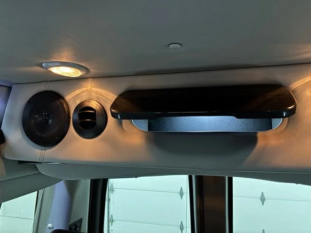 2022 Chevrolet Express Cargo Work Van - Photo 47