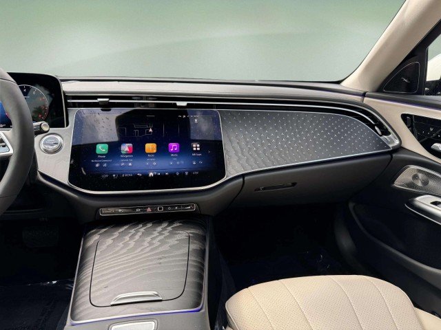 New 2027 WHITE Mercedes-Benz E 450 image 21