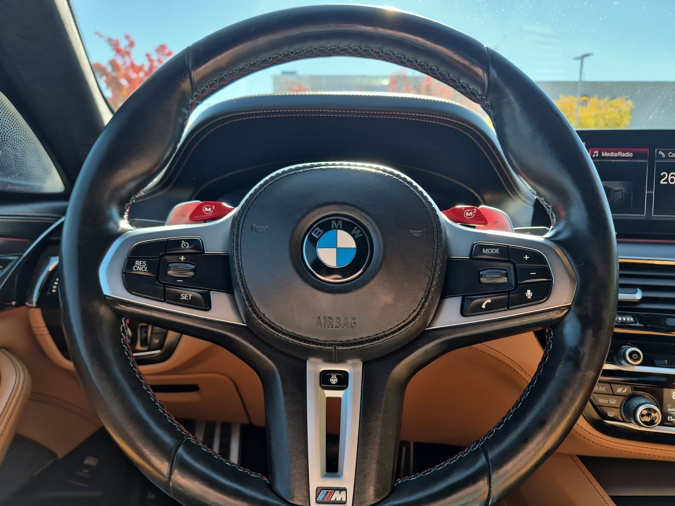 Used 2019 Black Sapphire Metallic BMW Competition image 15