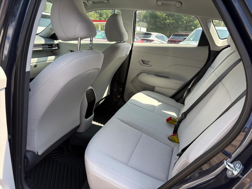 2026 Hyundai Kona SE - Photo 13
