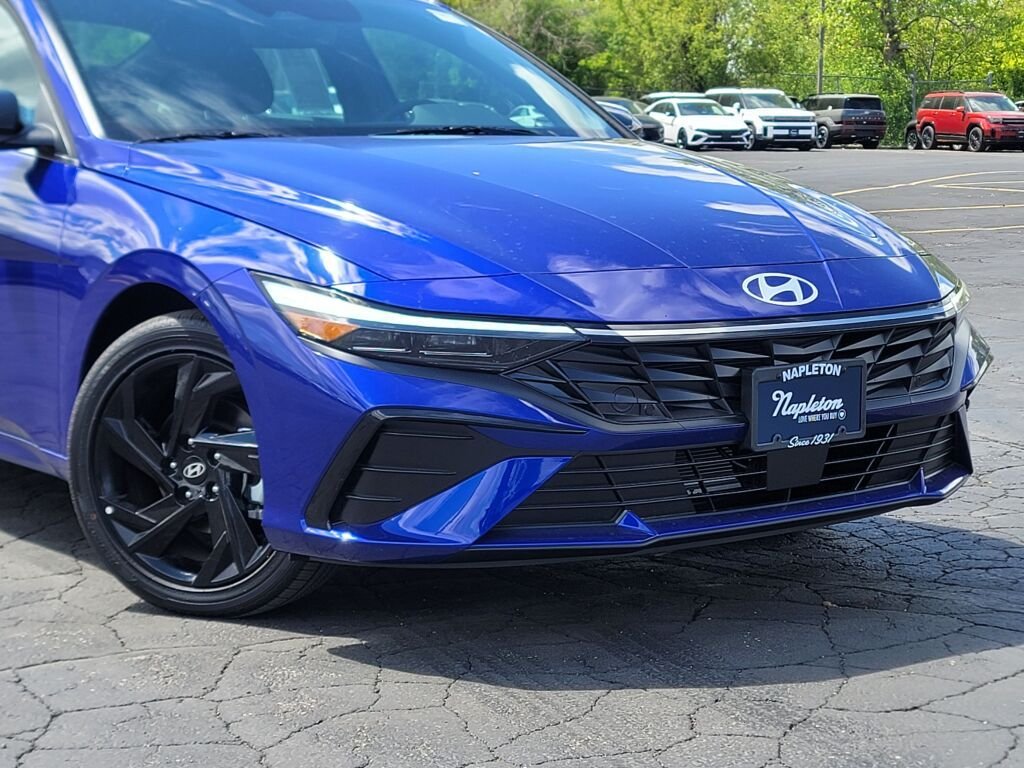 Certified Used 2026 Blue Hyundai SEL Sport image 2