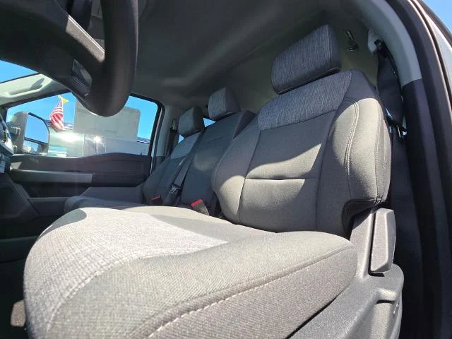2025 Ford F-350 Super Duty XLT - Photo 49
