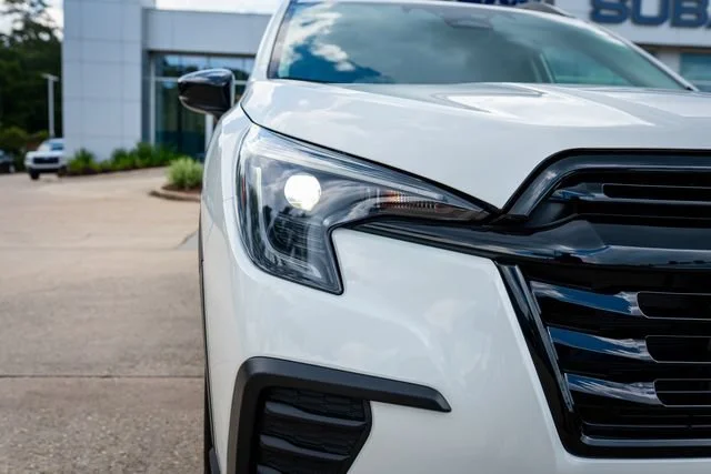 New 2026 Crystal White Pearl Subaru Premium image 21