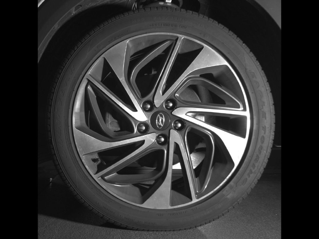 Used 2020 Silver Hyundai Sport image 23