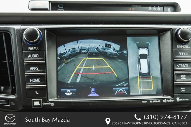 Used 2017 Blue Toyota Platinum image 21