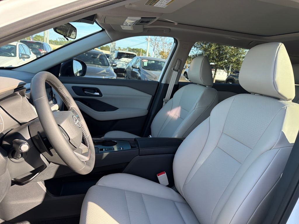 New 2026 Nissan Rogue Dark Armor 4D Sport Utility