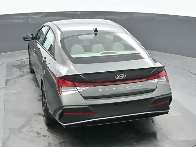 New 2026 Gray Hyundai SEL Sport image 10