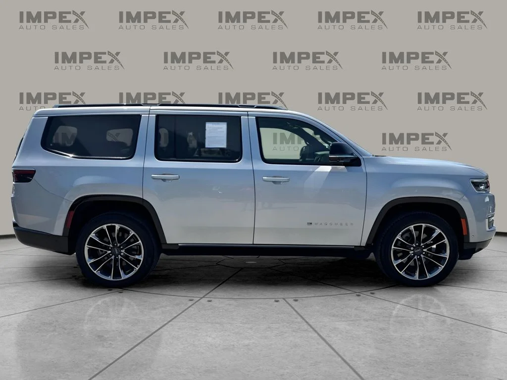 Used 2024 Silver Jeep Series III image 6