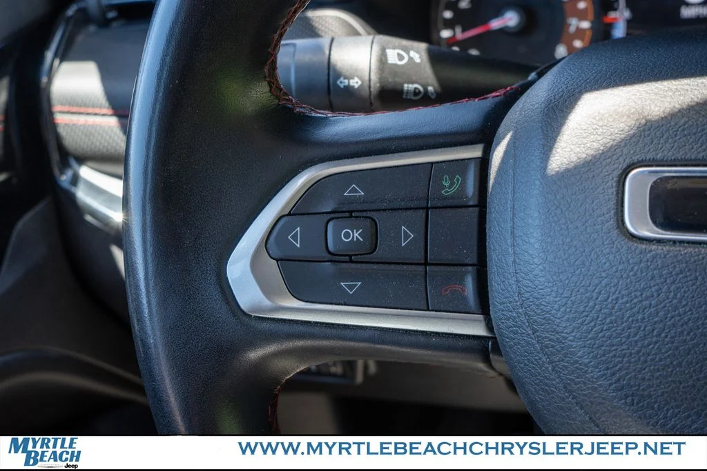 Certified Used 2022 Diamond Black Jeep Trailhawk image 26