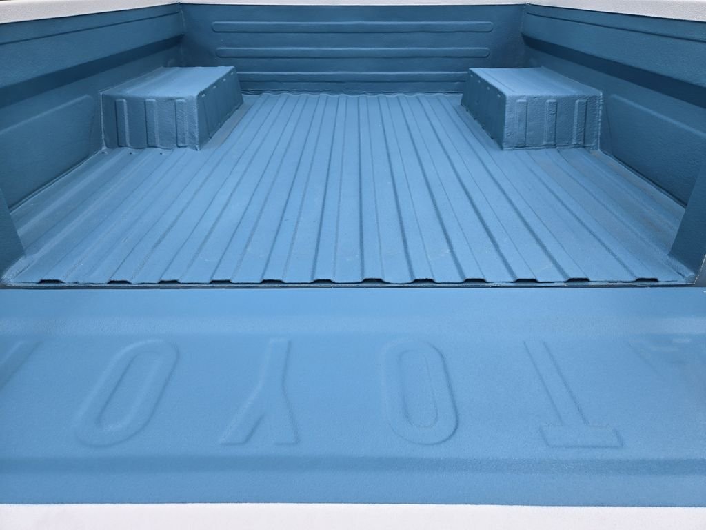Used 1991 Blue Toyota OJ55 image 18
