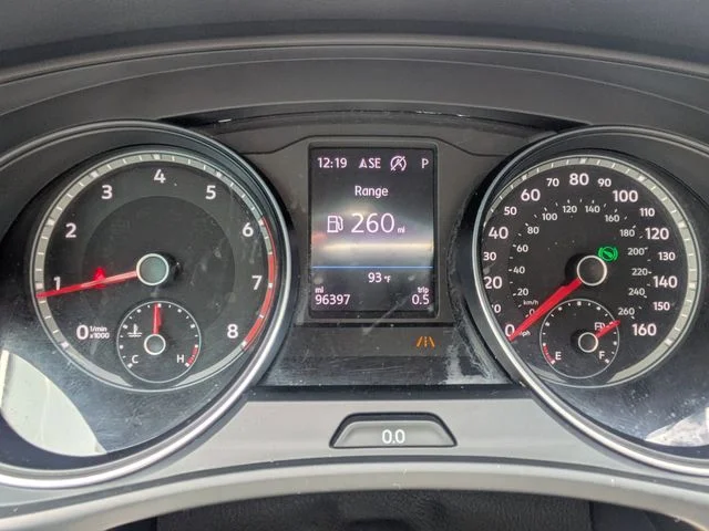 Certified Used 2019 Silver Volkswagen 3.6L V6 SE image 26