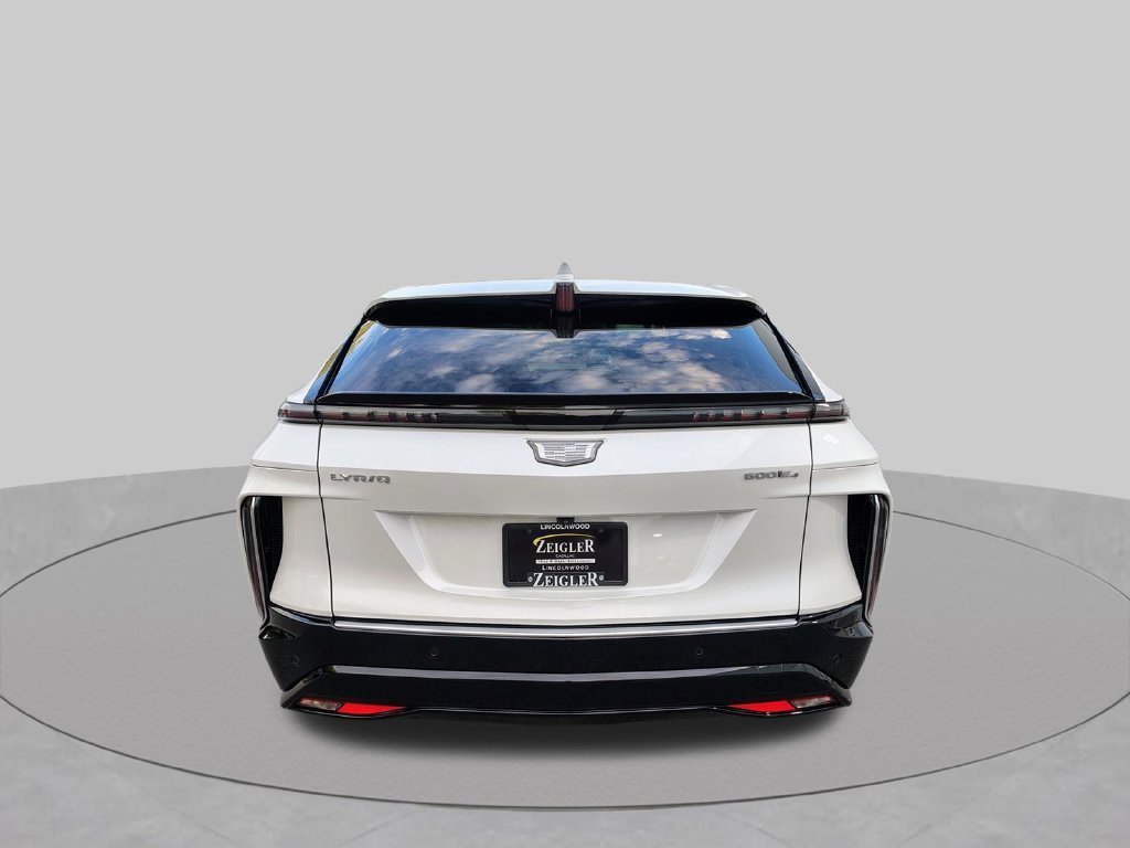 Used 2024 Crystal White Tricoat Cadillac Luxury 1 image 8