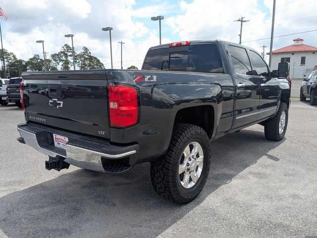 Used 2018 Gray Chevrolet LTZ image 4
