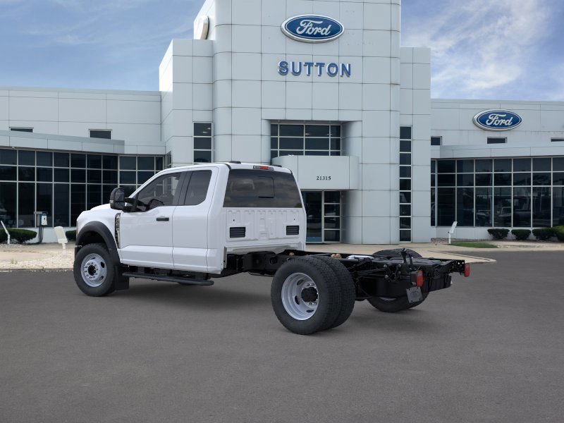 New 2026 Oxford White Ford F-450® XL image 37
