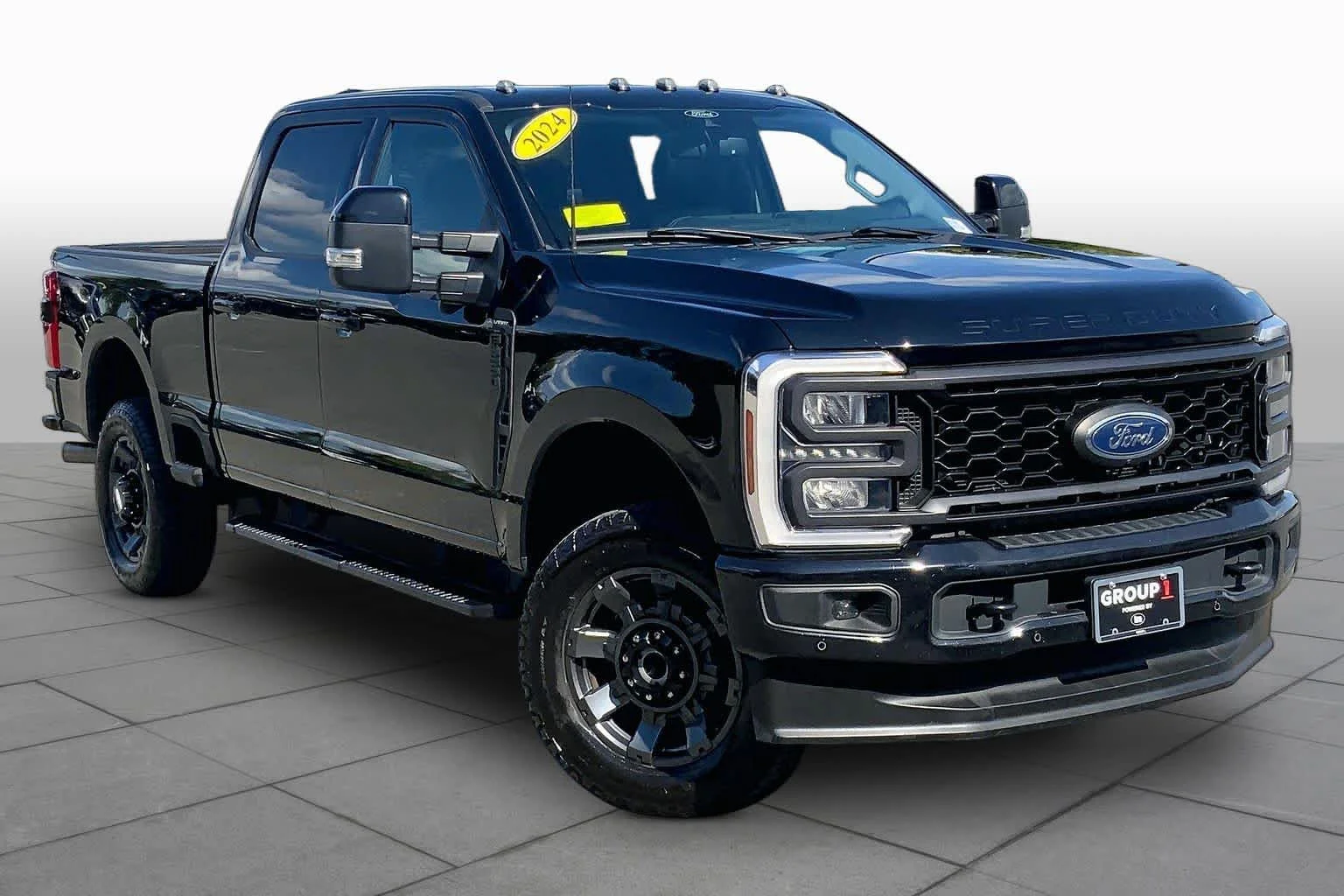 Certified Used 2024 Agate Black Ford LARIAT image 3