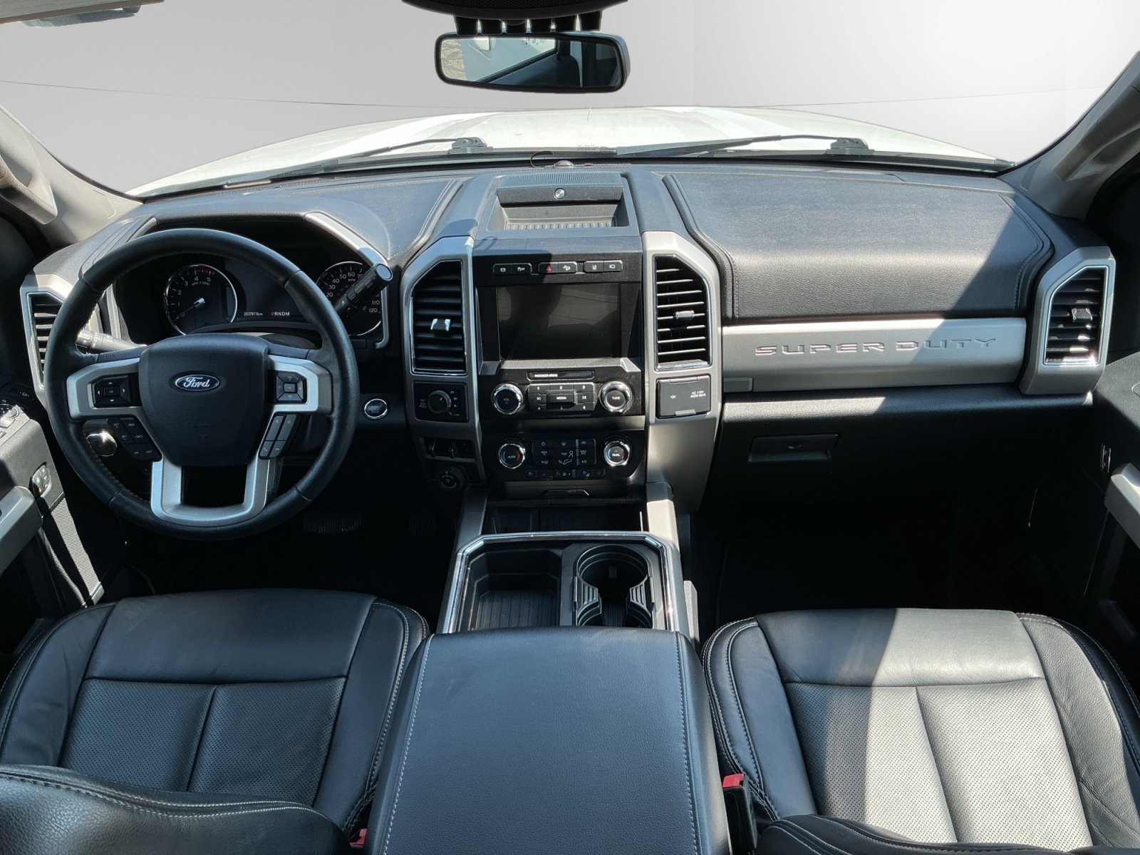 Used 2020 White Ford LARIAT image 10