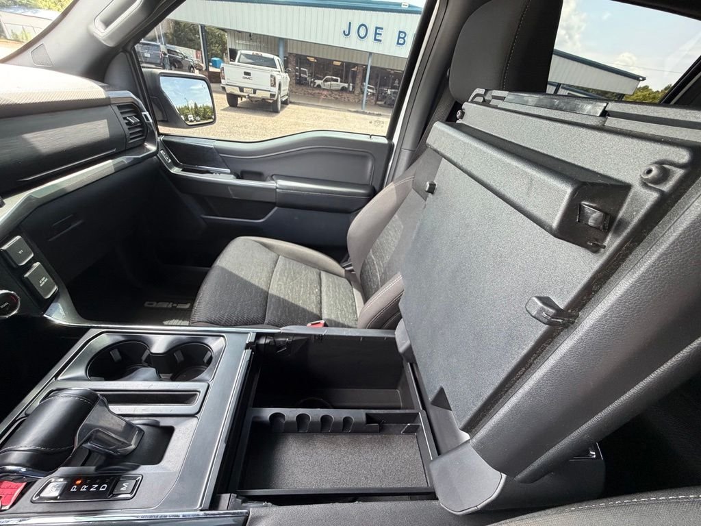 Used 2022 White Ford XLT image 6