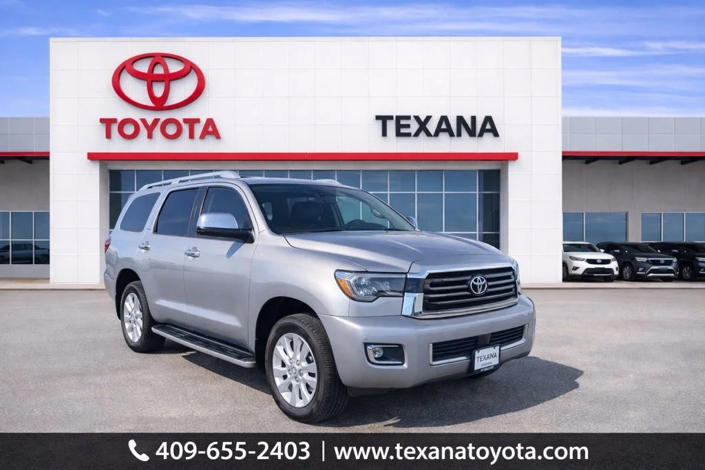 2020 Toyota Sequoia 5.7 Auto 4WD Platinum's photo