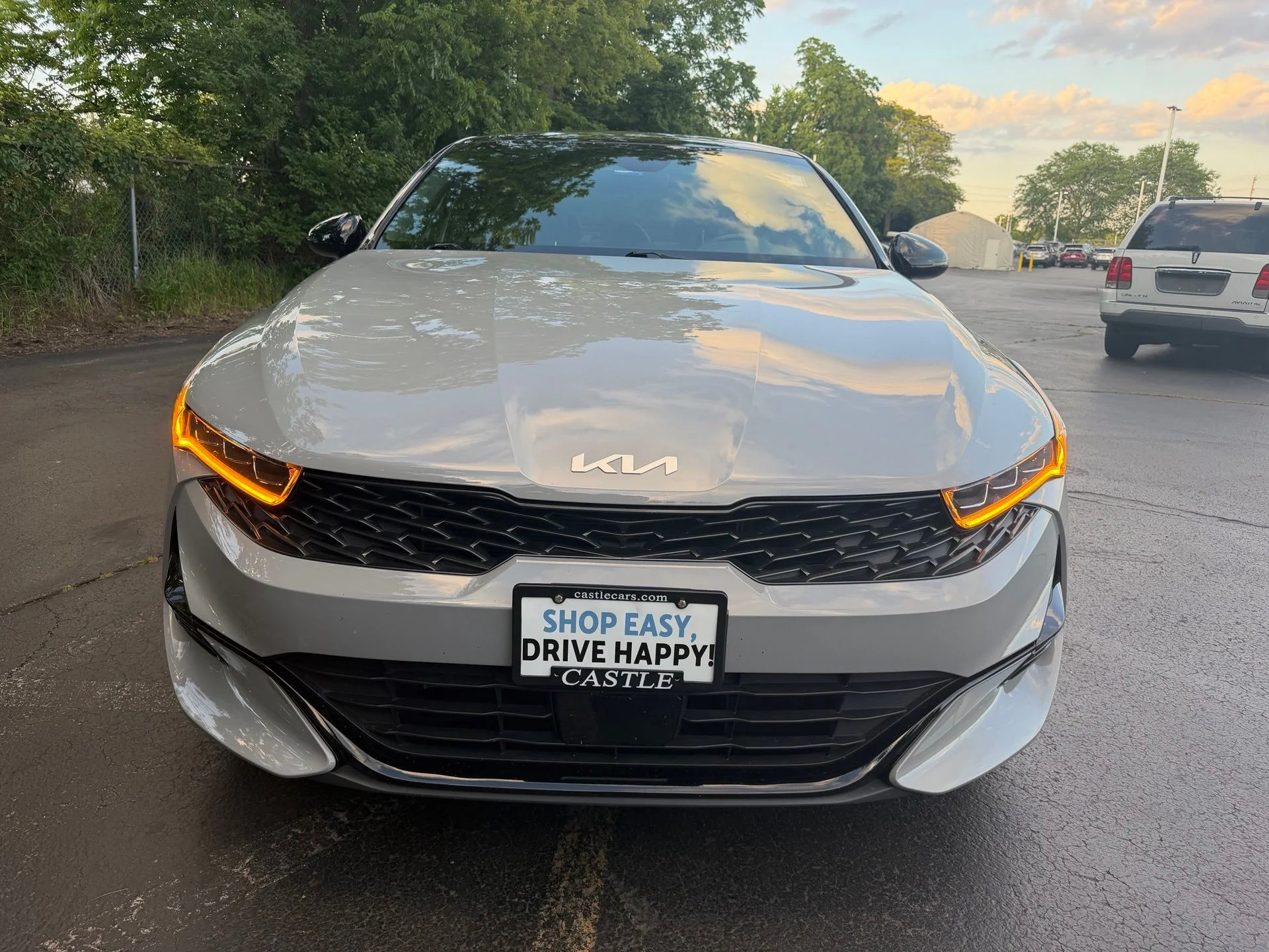 Used 2022 Gray Kia GT-Line image 2