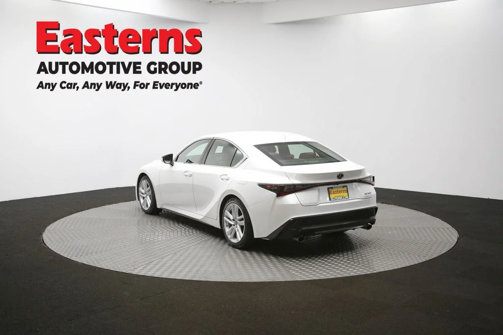 Used 2021  Lexus 300 image 63