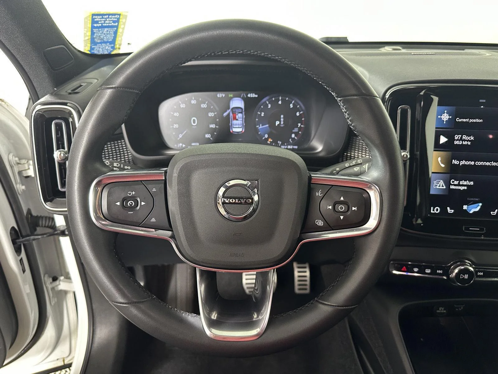 Used 2022 Crystal White Metallic Volvo R-Design image 10