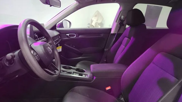 Used 2025 White Honda LX image 9