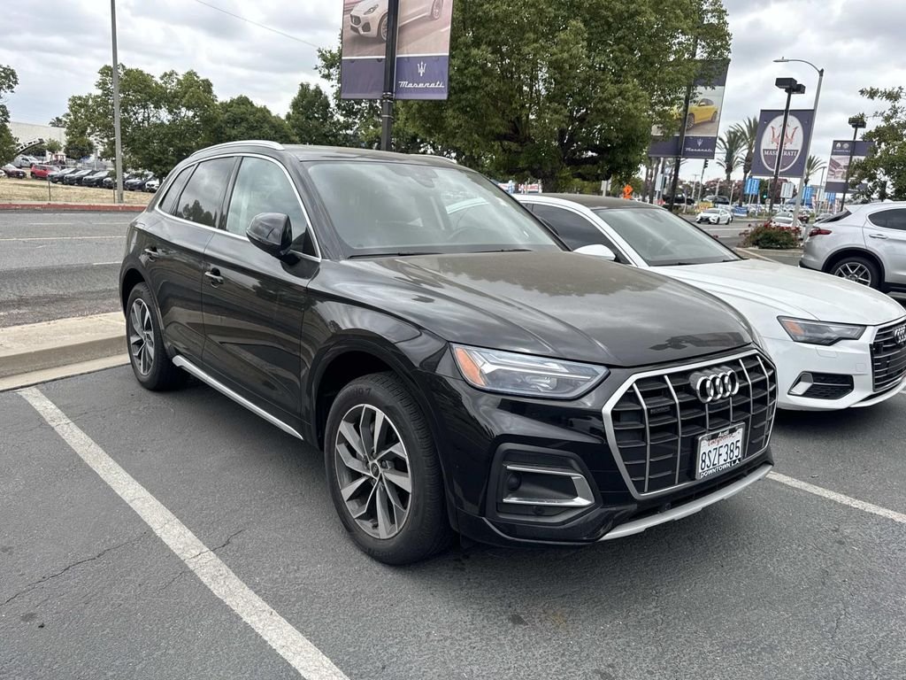 2021 Audi Q5 45 Premium Plus's photo