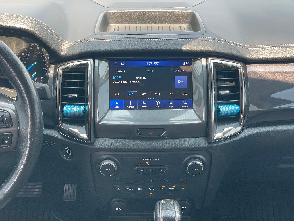 Used 2023 Cactus Gray Ford LARIAT image 8