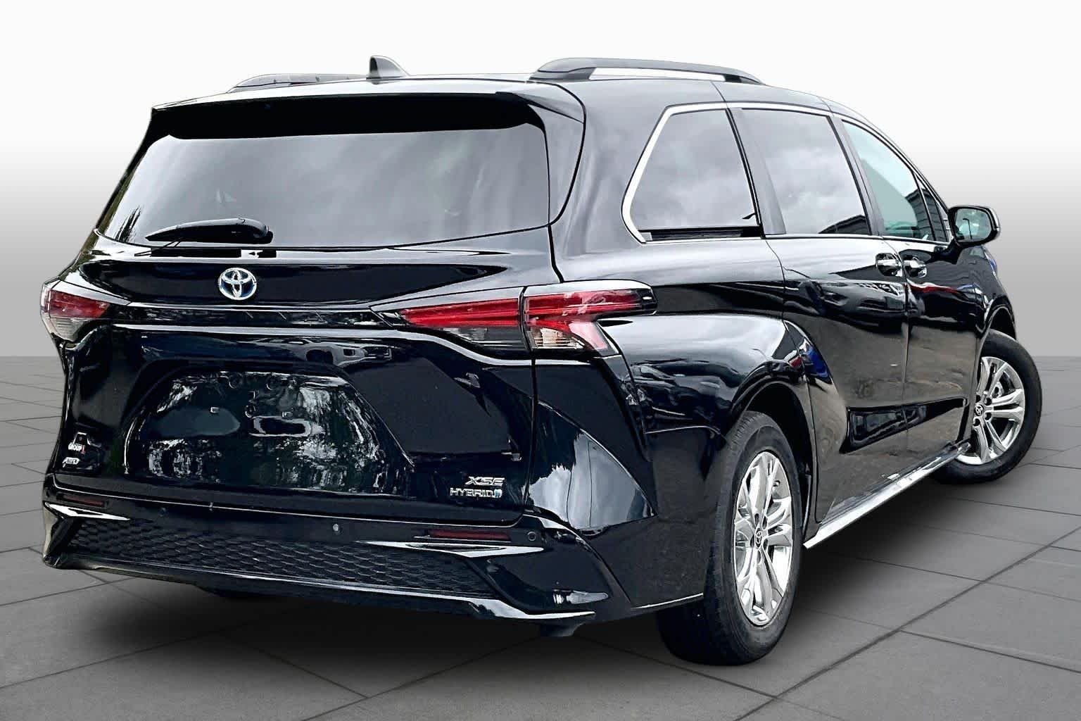 Used 2023 Midnight Black Metallic Toyota XSE image 13