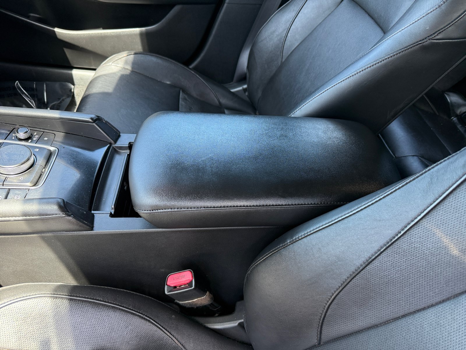 Used 2020 Machine Gray Metallic Mazda Premium image 14