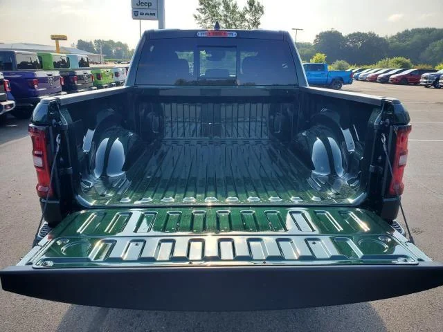 New 2026 Serrano-Green Metallic Exterior Paint RAM Big Horn image 25