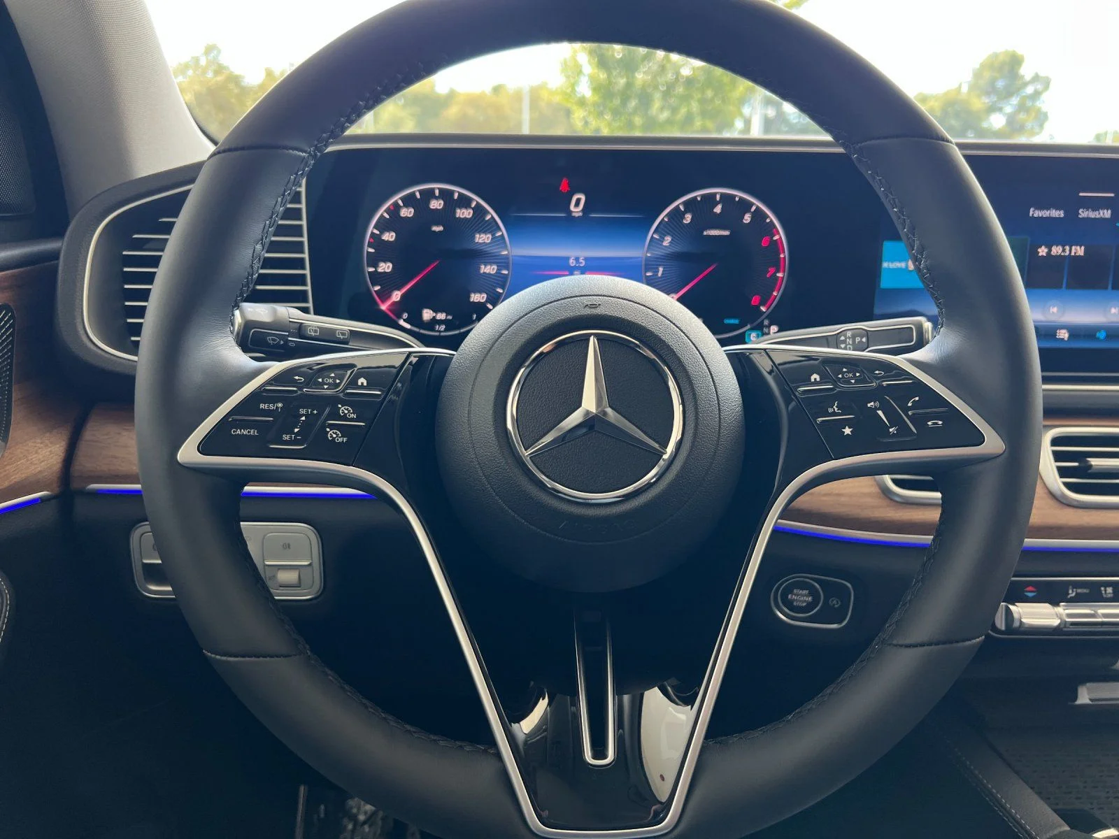 New 2026 White Mercedes-Benz GLE 450 image 24