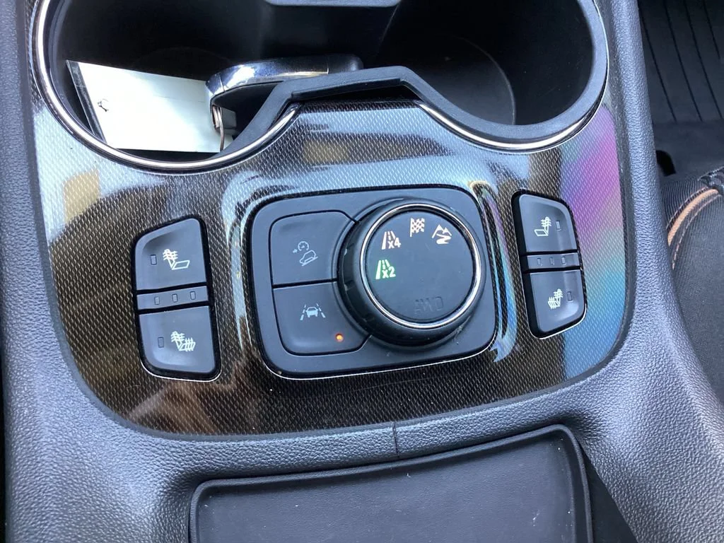 Used 2020 QUICKSILVER METALLIC GMC AT4 image 43