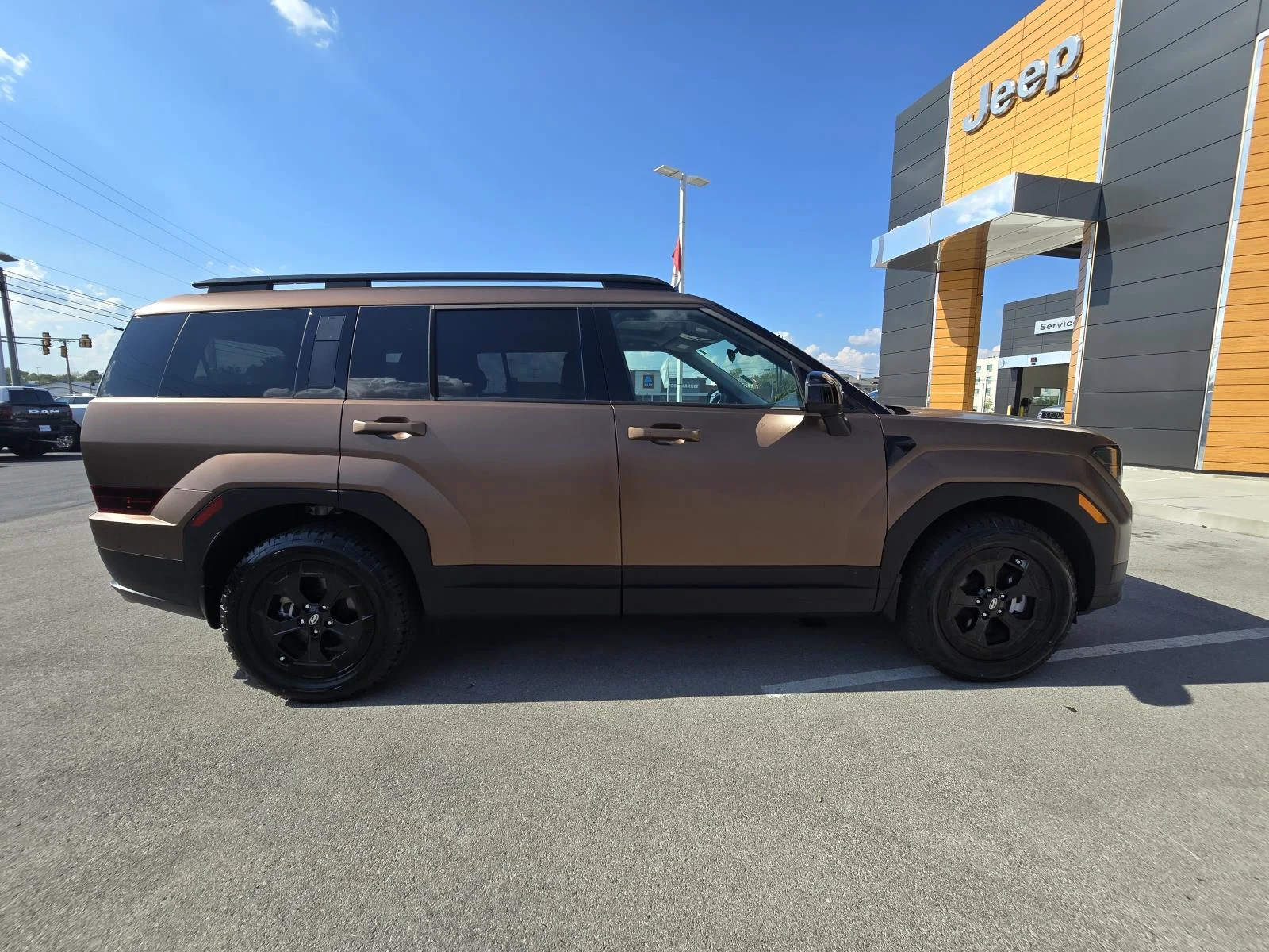 Used 2024 Earthy Brass Matte Hyundai XRT image 8