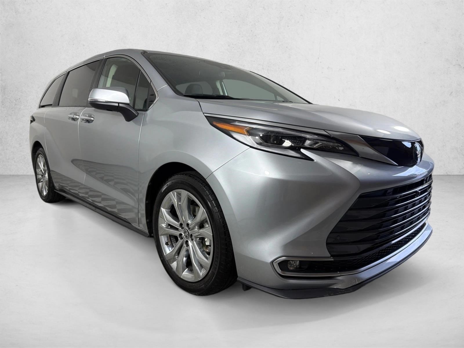 2022 Toyota Sienna Platinum