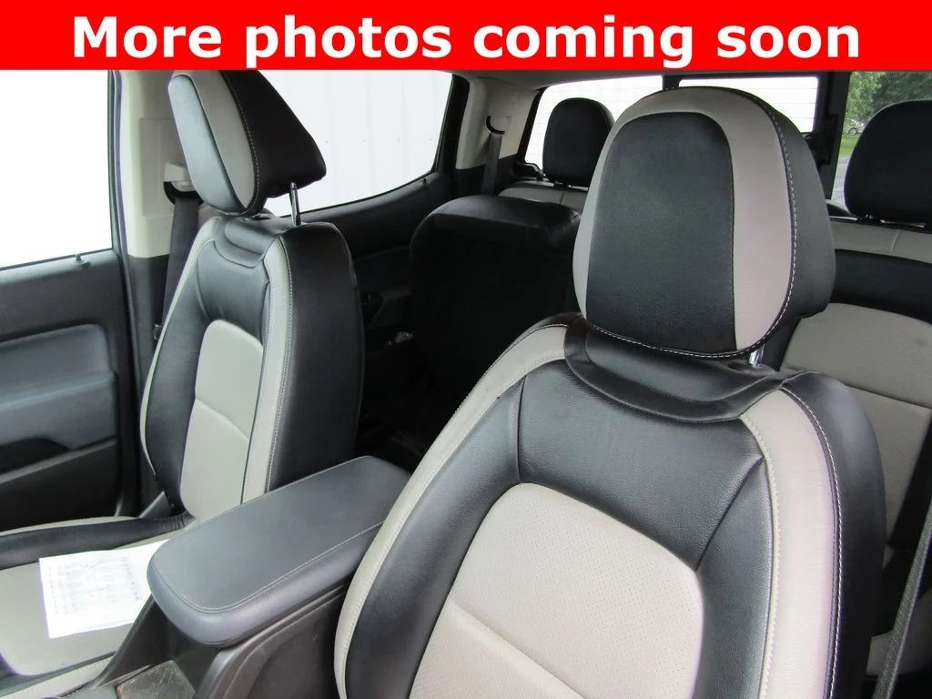 Used 2021 Red Chevrolet Z71 image 13