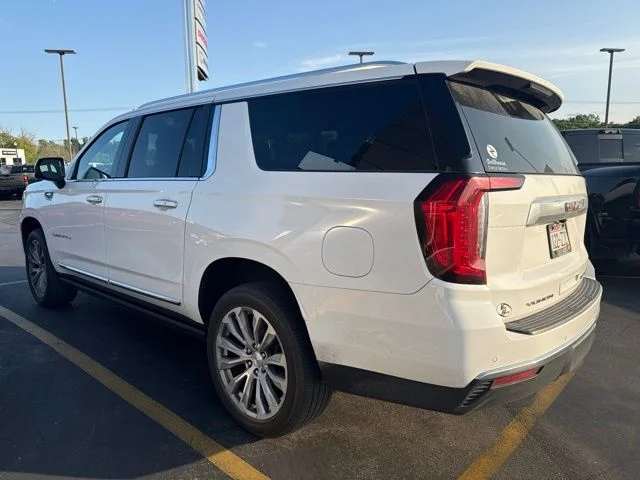 Used 2023 Summit White GMC Denali image 4