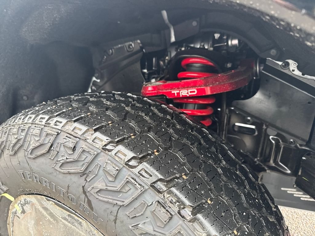 2025 Toyota Tacoma TRD Pro - Photo 11