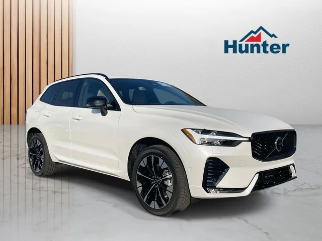 2026 Volvo XC60 B5 Plus