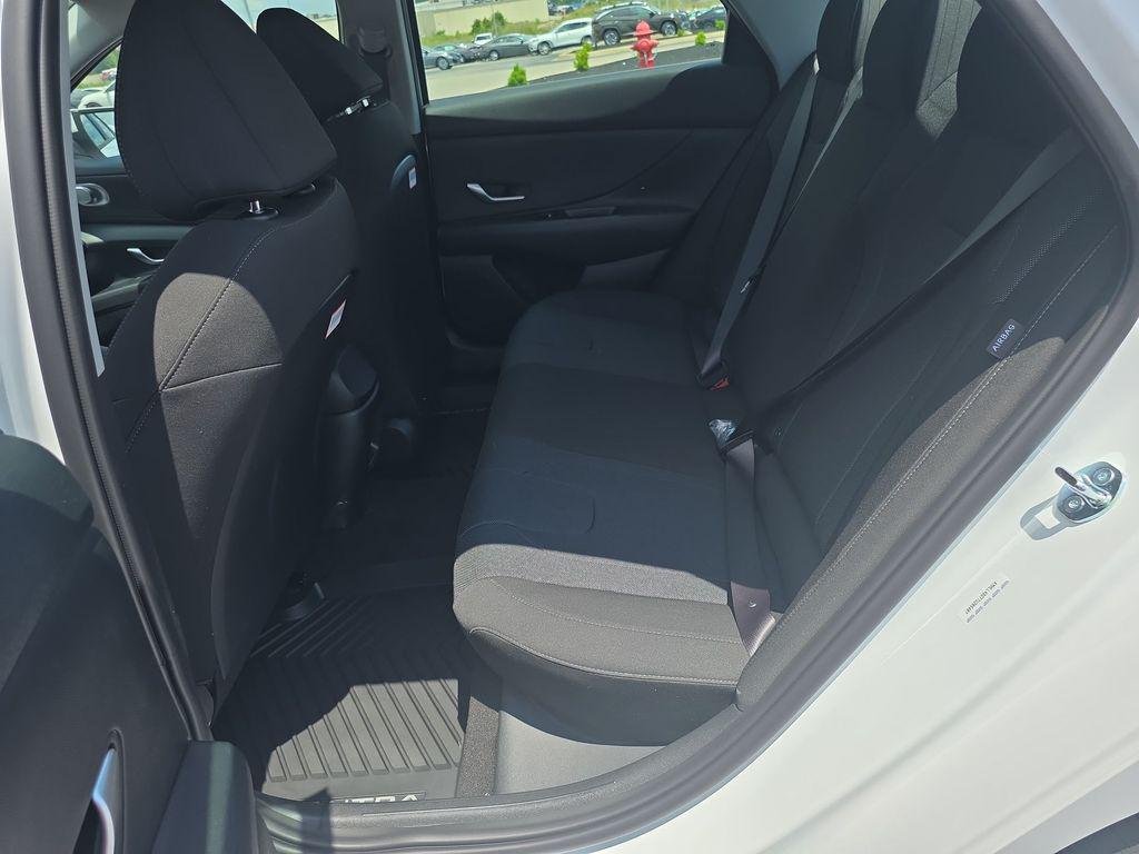New 2026 White Hyundai SE image 18